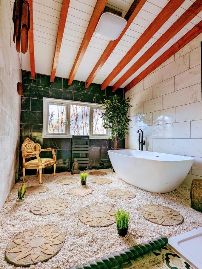 Kaoglen Zen-Feature Bath-Dunkeld-Route 500 Villa Balnald Exterior photo