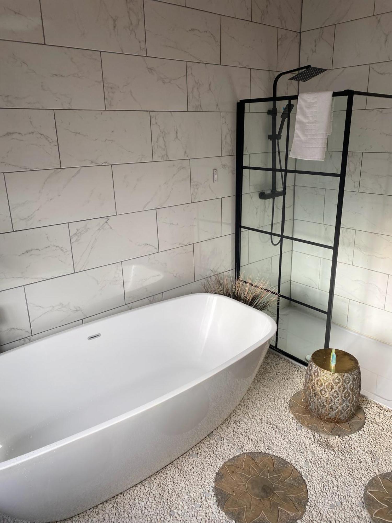 Kaoglen Zen-Feature Bath-Dunkeld-Route 500 Villa Balnald Exterior photo