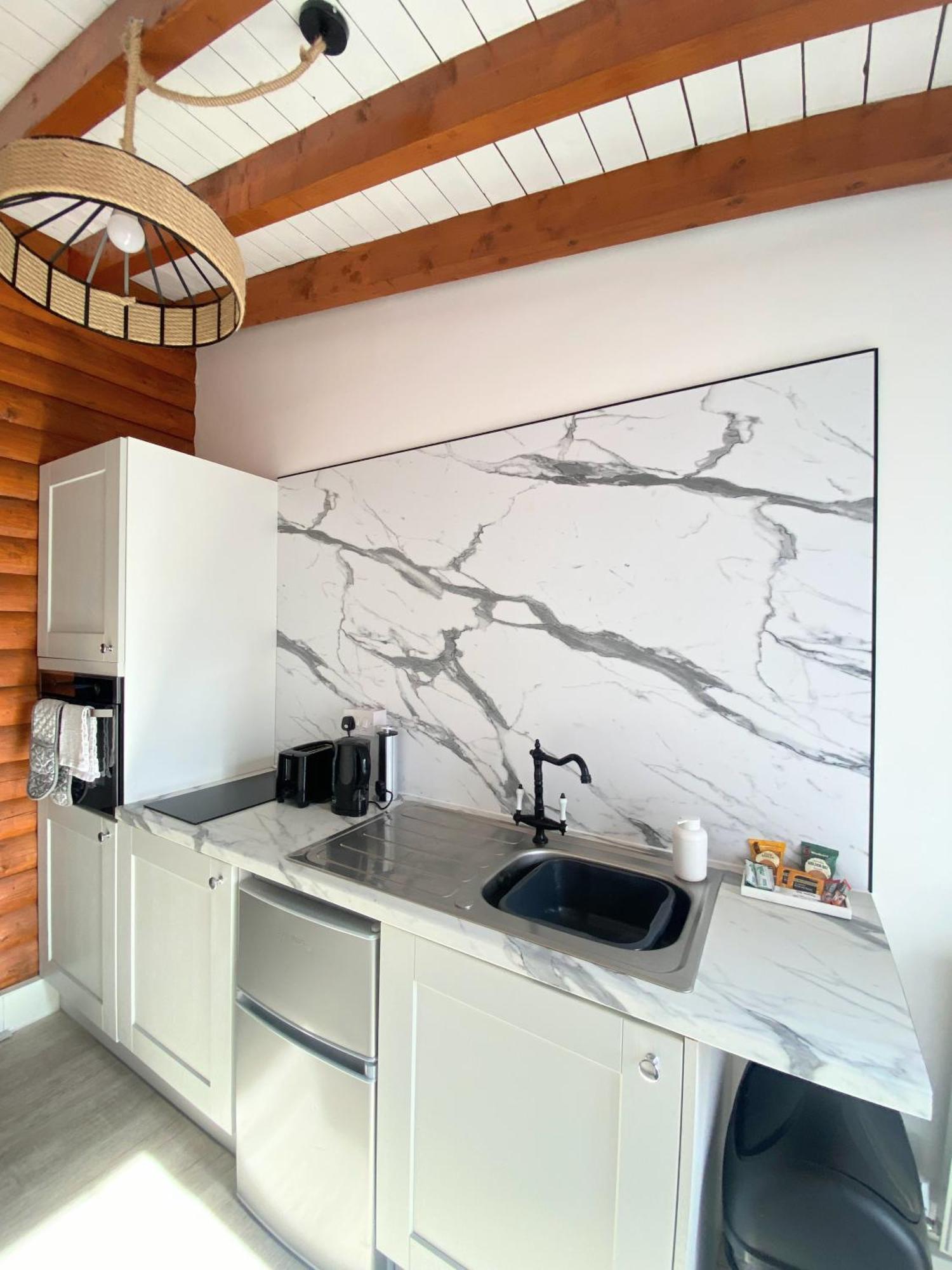 Kaoglen Zen-Feature Bath-Dunkeld-Route 500 Villa Balnald Exterior photo